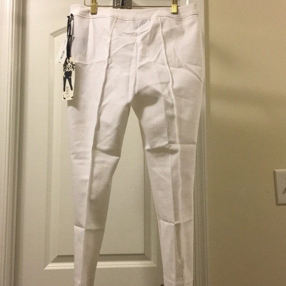 Capris - Picture 4 of 4